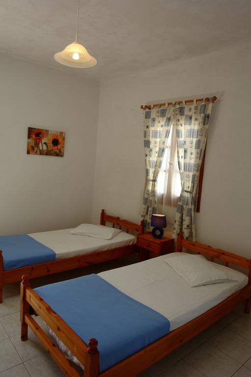 Irene Rooms Folegandros Town Exterior foto
