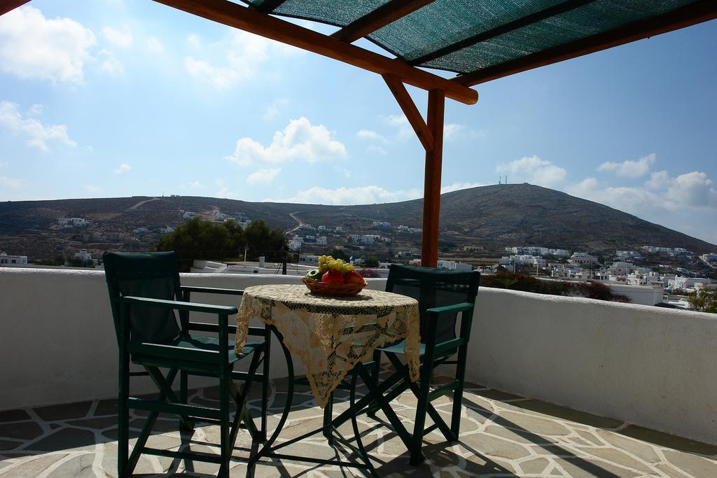 Irene Rooms Folegandros Town Quarto foto