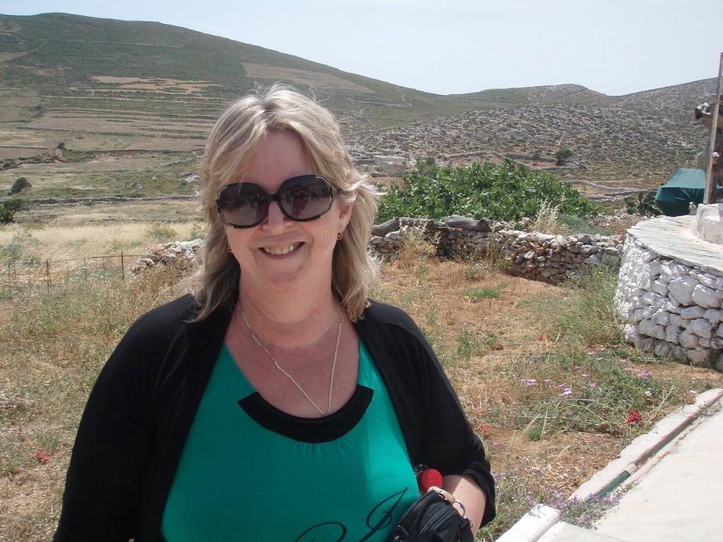 Irene Rooms Folegandros Town Exterior foto